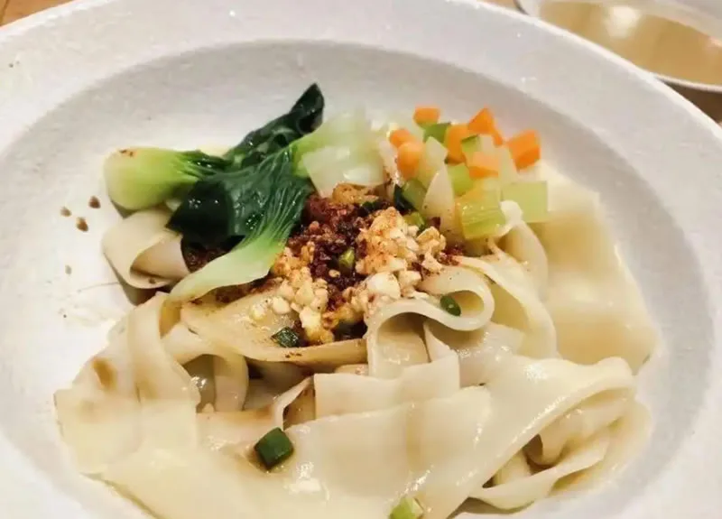 Biang Biang Noodles: Pronunciation and the Story of China’s Most Complex Character